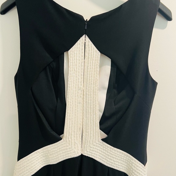 Full length gown, black, white accents - Picture 2 of 9